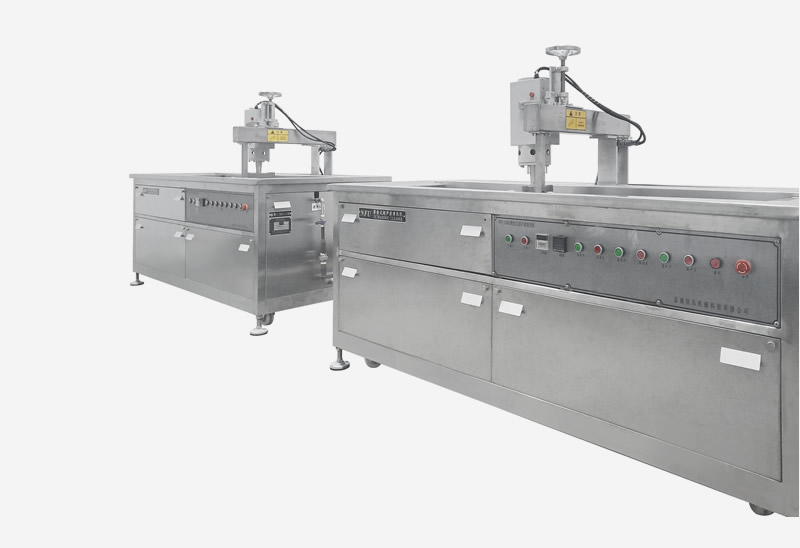Ultrasonic Cleaning